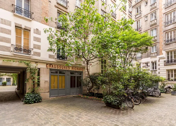 Saint Paul Le Marais Charlemagne